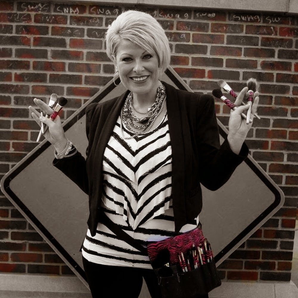 Meet your Posher, Crystal